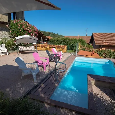 Il Noce @ Cuirone Bed & Breakfast Corgeno